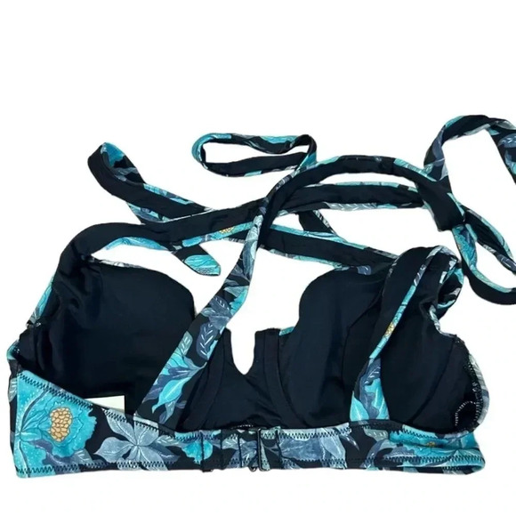 NWT Old Navy blue floral print swimsuit top size 4X - Picture 2 of 14